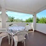 Appartamento Tome Povljana